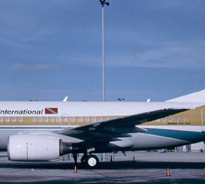 BWIA (British West Indies Airways) Boeing 737-700 (Old Livery)
