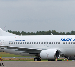 Tajik Air Boeing 737-500