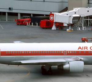 Air Canada Boeing 767-200 ('80s Livery. Gimli Glider.)