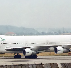 Air Club International Boeing 747-200