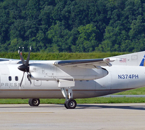 United Airlines DeHavilland Dash 8-100 (Continental Livery)