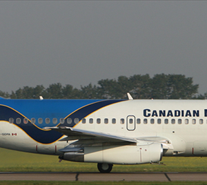 Canadian North Boeing 737-200 Combi (Wave Livery)