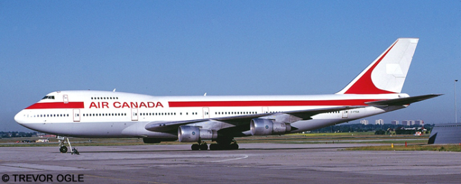 Air Canada Boeing 747-100 (Global International Airways Livery)