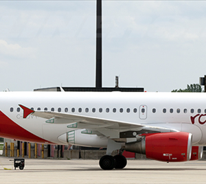 Air Canada Rouge Airbus A319 (Small Titles)