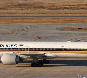 Singapore Airlines Boeing 777-300