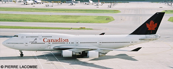 Canadian Airlines Boeing 747-400 (Air Canada Hybrid Livery)