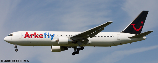 Arkefly Boeing 767-300 (Black Tail)