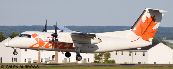 Air Canada Jazz DeHavilland Dash 8-100 (Orange)