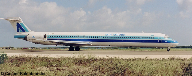 Air Aruba McDonnell Douglas MD-90-30