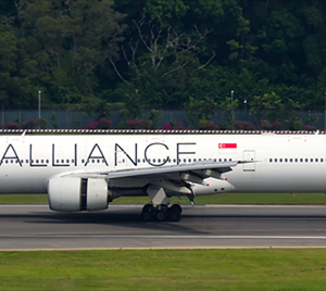 Singapore Airlines Boeing 777-300 (Star Alliance Livery)