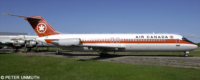 Air Canada McDonnell Douglas DC-9-32 (Classic '70s Livery)