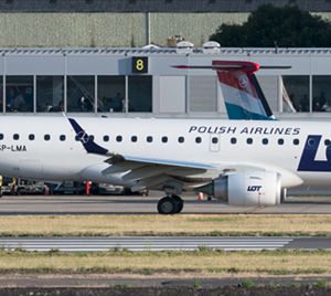LOT Polish Airlines Embraer E190 (New Livery)