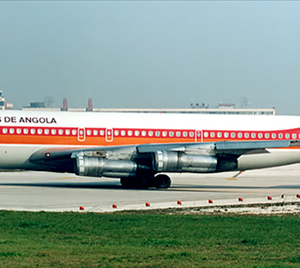 TAAG Angola Airlines Boeing 707-300