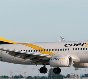 Enerjet Boeing 737-700