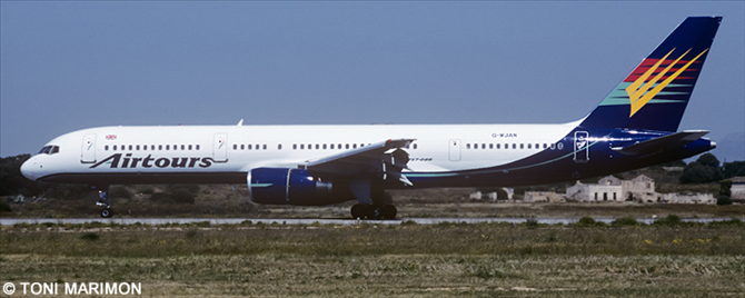 Airtours International Boeing 757-200