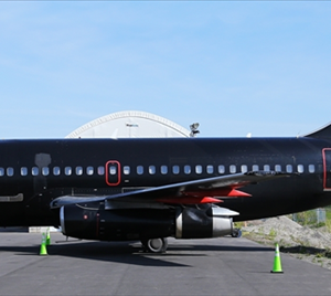 Chrono Aviation Boeing 737-200C