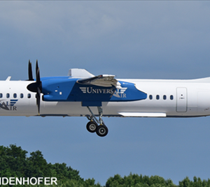 Universal Air Bombardier Dash 8-Q400